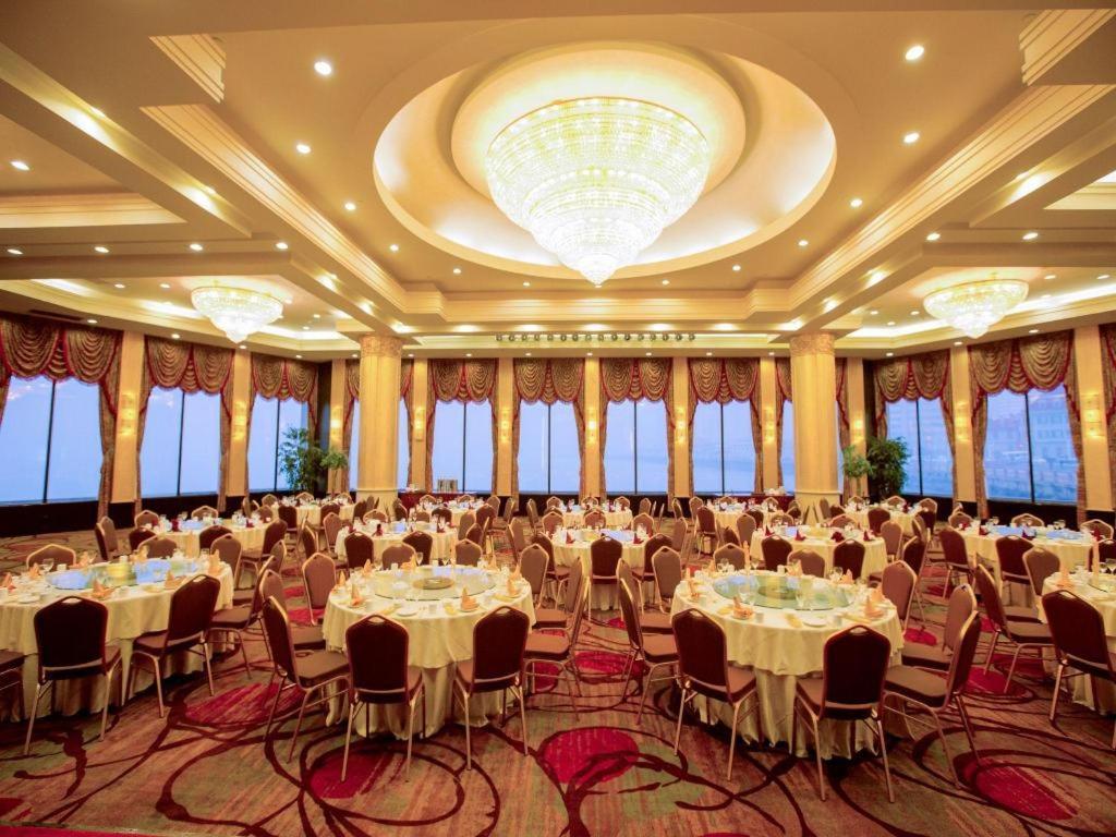 Yantai Golden Gulf Hotel Dış mekan fotoğraf